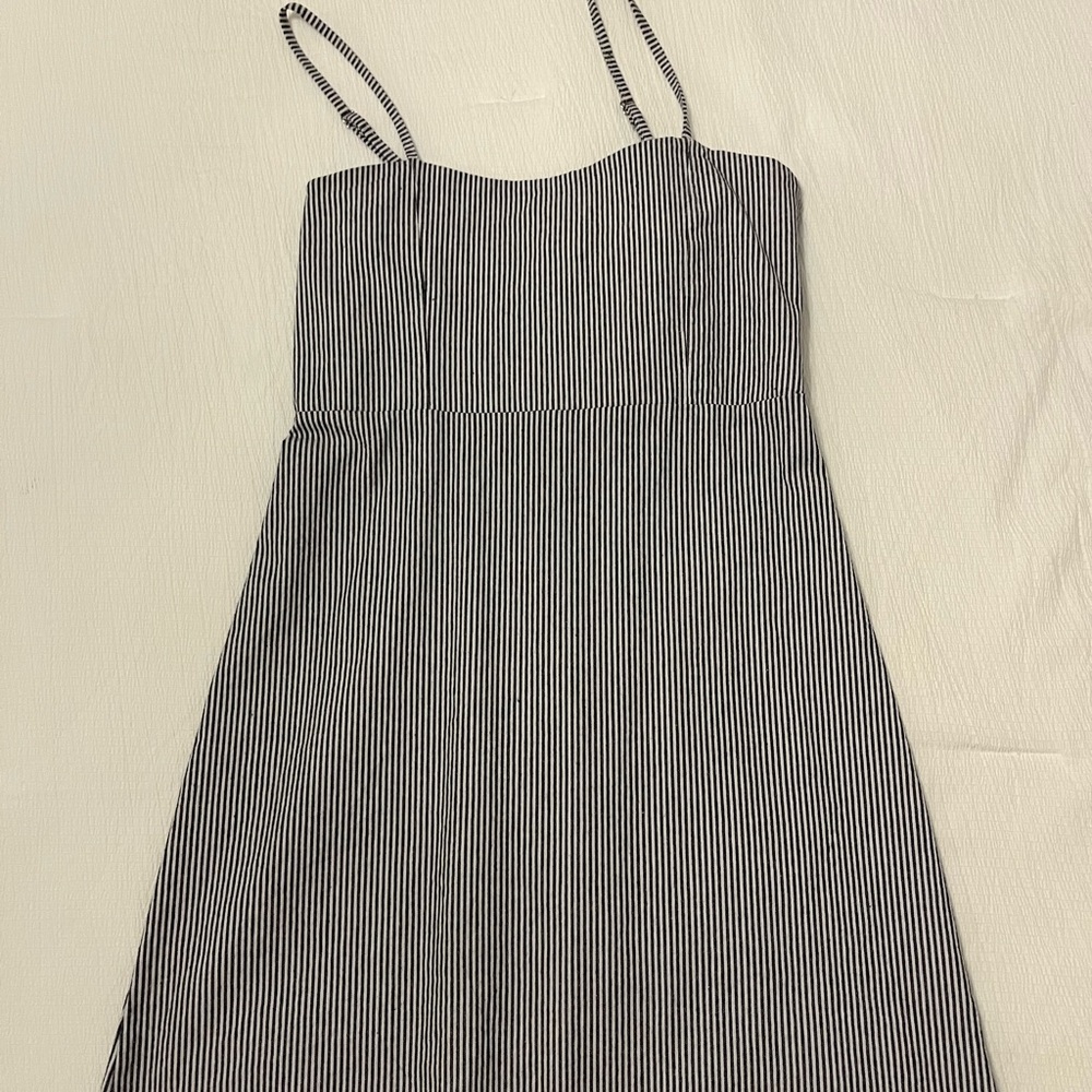 Brandy Melville dress